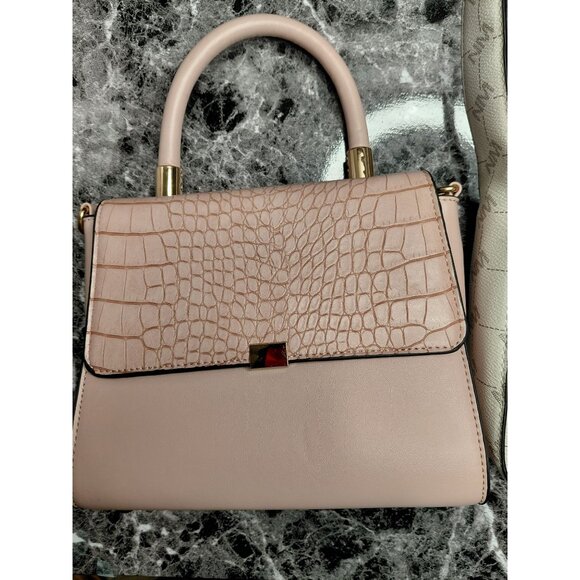 Bundle Set Of 2 Handbags Nicole Miller White Monogram & Pink Croc Embossed Faux - Picture 7 of 7